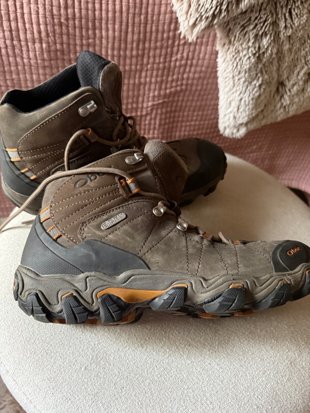 Oboz Men's Brown Waterproof Trail Boots - Rugged Support Bridger boot
